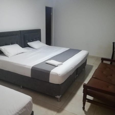 Hotel Neiva Urdaneta Exterior photo